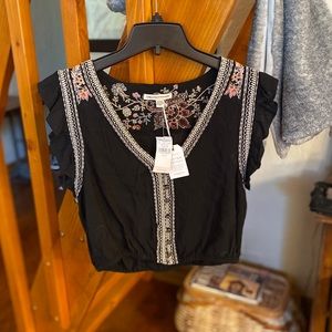 AMERICAN EAGLE CROP TOP